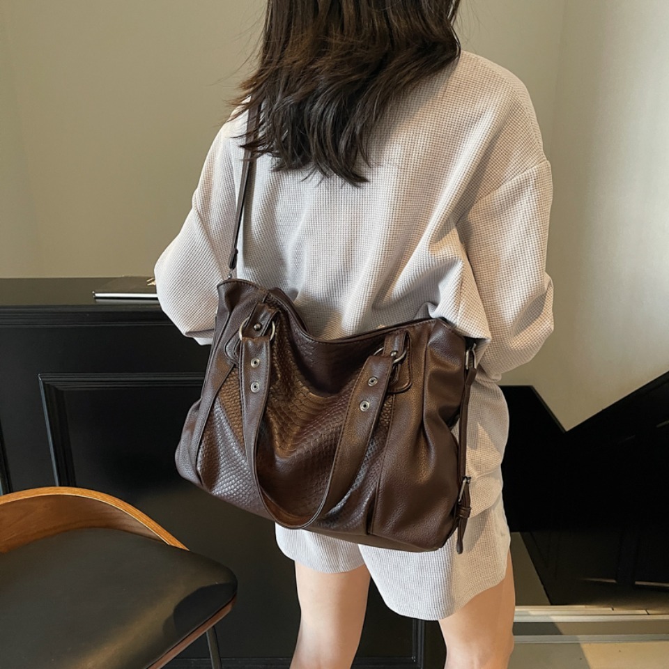 Alligator Large Capacity Black - Luxury Bags For Travel ulasan dan harga